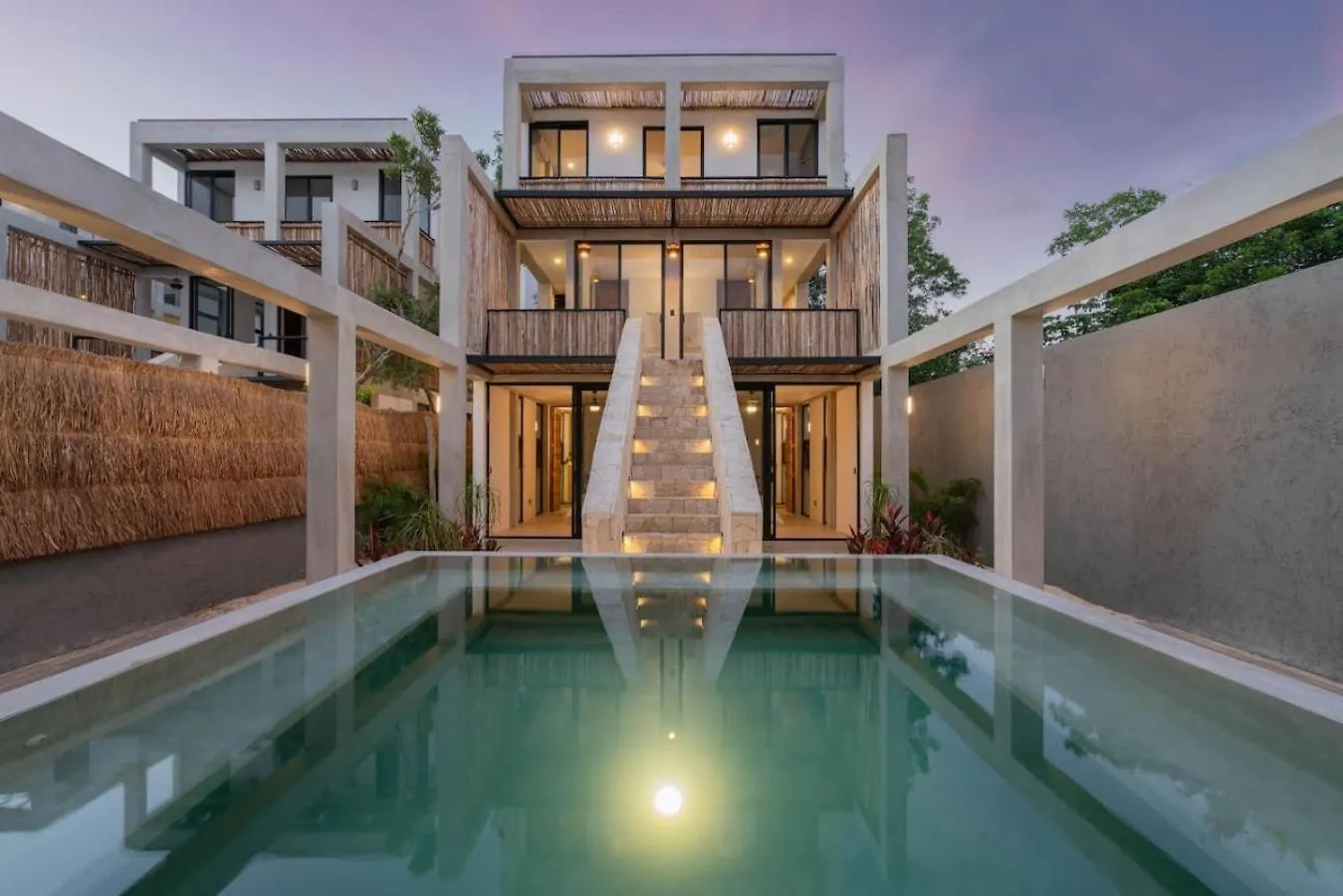 Luxury Villa Toh 5 With Private Pool Τουλούμ