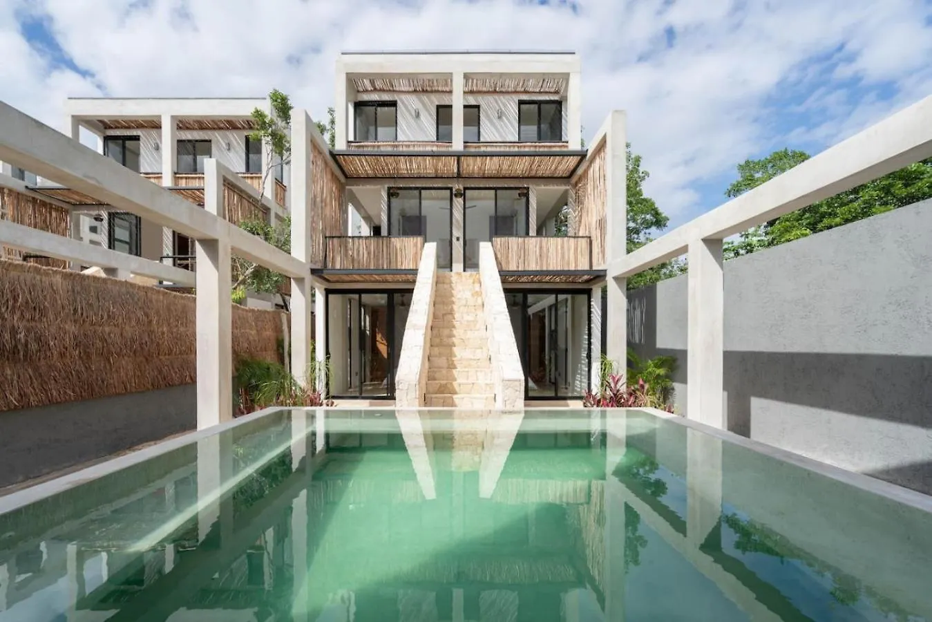 Luxury Villa Toh 5 With Private Pool Τουλούμ
